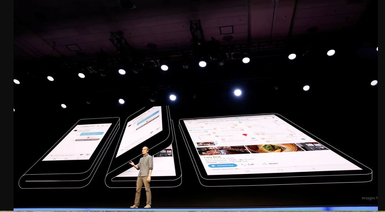 Samsung công bố smartphone có thể gập lại nhưng không cho ai đến gần