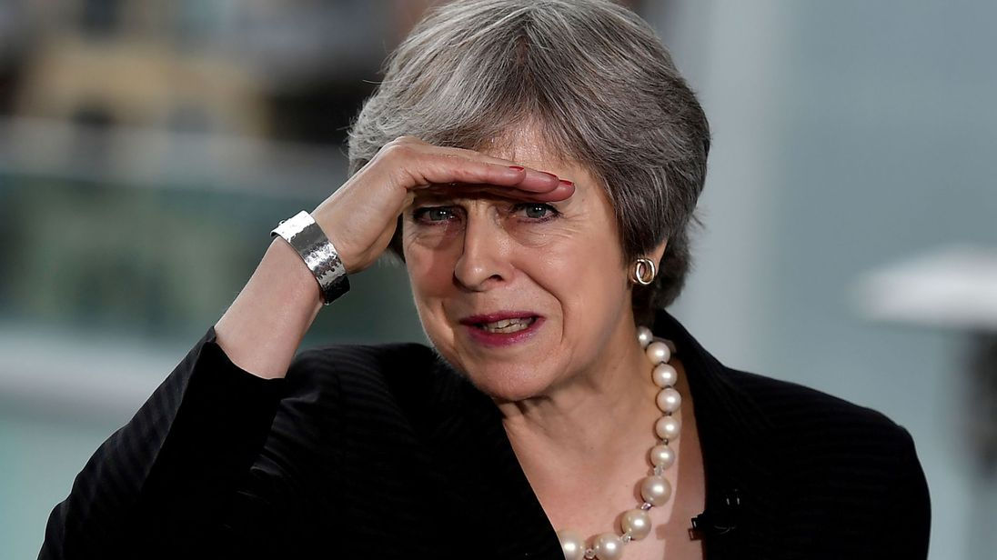 Dự thảo thỏa thuận Brexit của Thủ tướng Theresa May đang đối mặt với khó khăn.