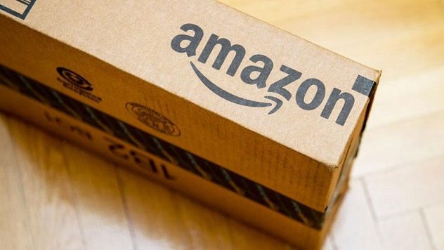 Thường trên Amazon vào dịp này sẽ có hàng triệu mặt hàng được giảm giá. Đặc biệt với các mặt hàng do chính Amazon sản xuất thì tỉ lệ giảm là rất lớn rơi vào khoảng từ 20 - 80% tùy mặt hàng.