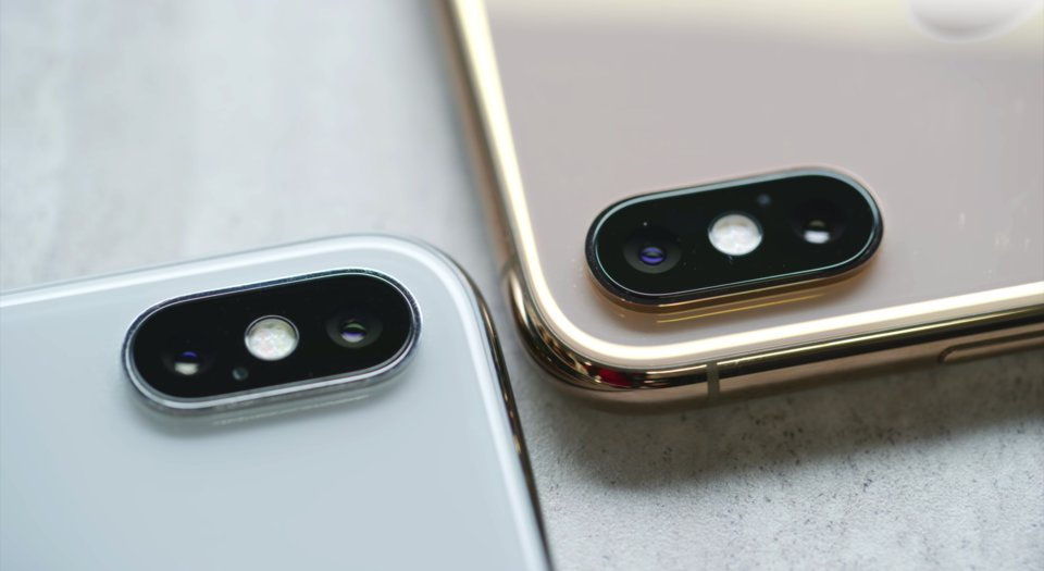 iPhone XR hấp dẫn vì giá rẻ, nhưng iPhone XS có đến 9 lý do nên mua hơn