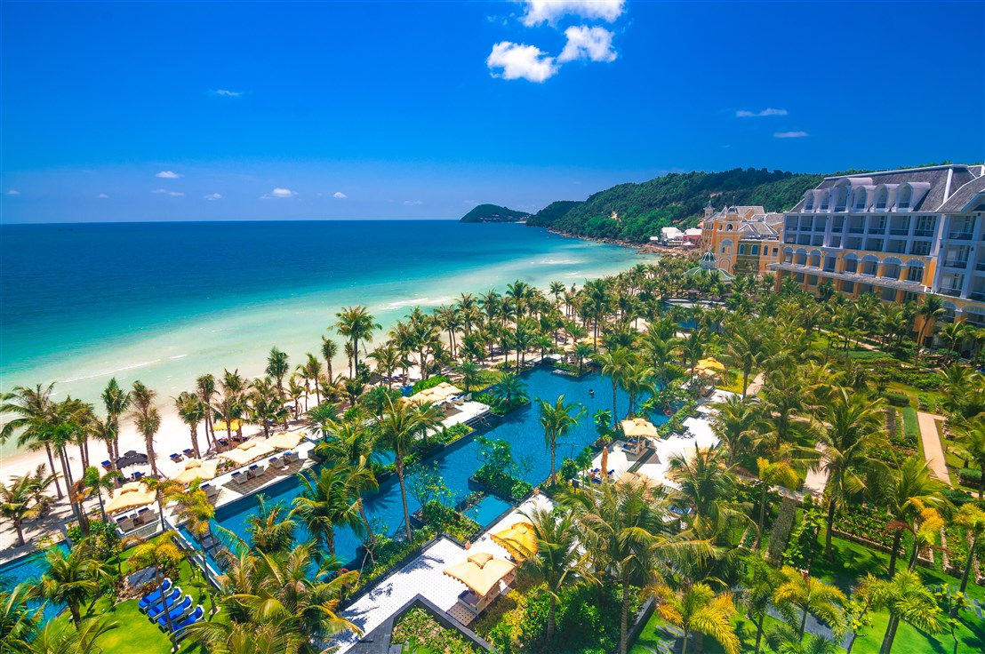 Ngắm cảnh Bãi Kem, nơi duy nhất của Việt Nam vào top 100 bãi biển đẹp nhất thế giới 2018  