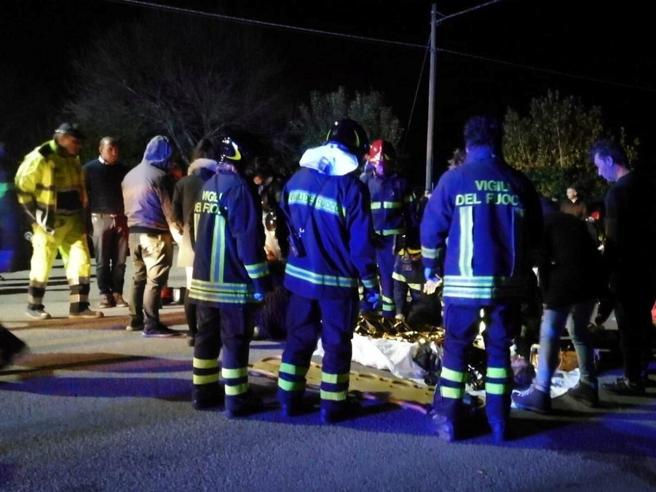 Giẫm đạp tại hộp đêm ở Italy: 6 người chết, hàng trăm người bị thương  