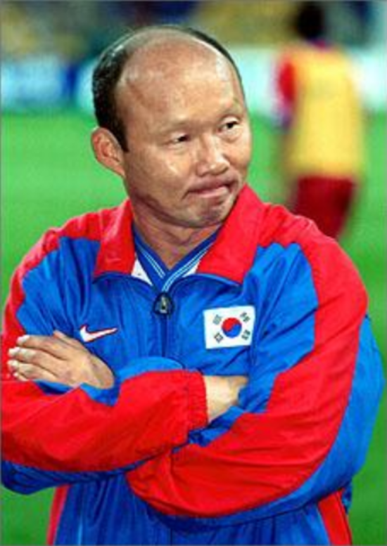 Park Hang-seo: Từ người gánh tội quê nhà đến chức vô địch AFF Cup  