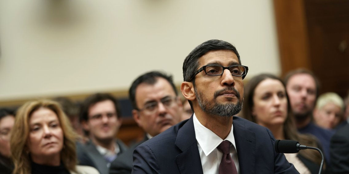 Tháng 12, CEO Google Sundar Pichai bị cáo buộc đã đang “đàn áp” tiếng nói của phe Bảo thủ trên công cụ tìm kiếm này.