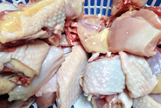 Món ngon mỗi ngày: Lẩu gà nấu nấm thơm ngon đãi bạn dịp cuối tuần