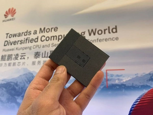 Chipset thế hệ mới của Huawei có tên gọi là Kunpeng 920, được thiết kế để lắp đặt trong các máy chủ ở các trung tâm dữ liệu.