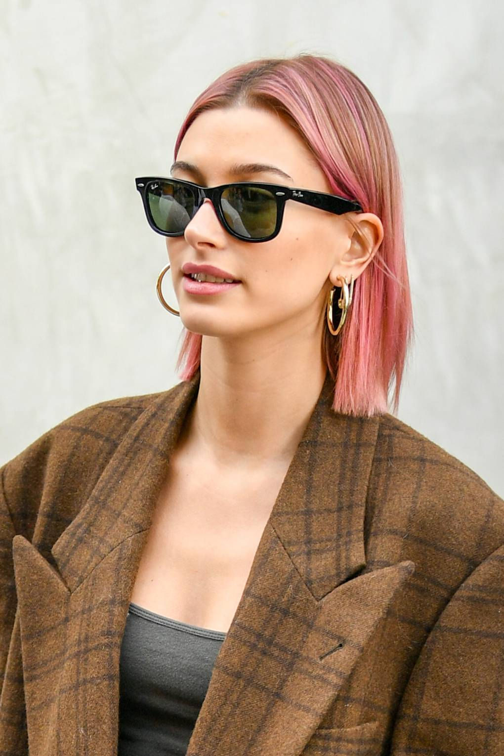 Những kiểu tóc đẹp hút hồn của ngôi sao Hailey Baldwin