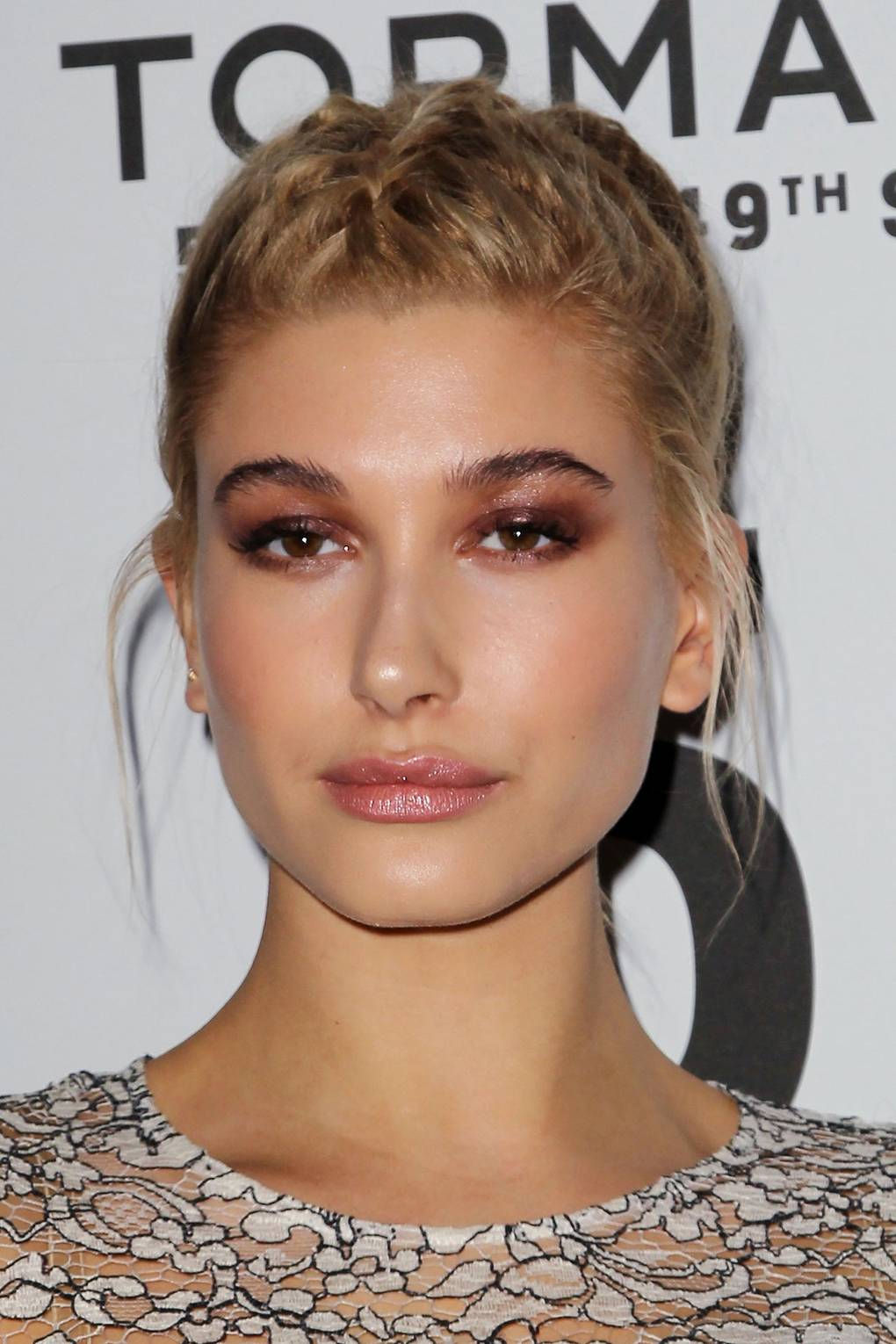 Đây có phải là một trong những vẻ đẹp tốt nhất của Hailey Baldwin cho đến nay? Chúng tôi chắc chắn nghĩ như vậy. 