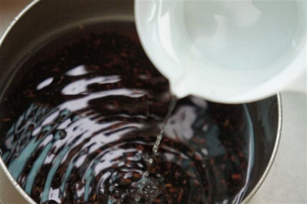5 bước làm sữa chua nếp cẩm thơm ngon tại nhà
