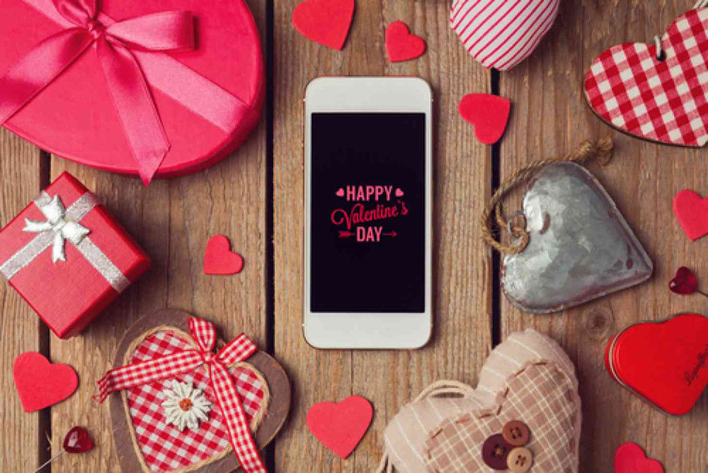 Mua điện thoại nào tầm 10 triệu tặng bạn gái ngày Valentine?