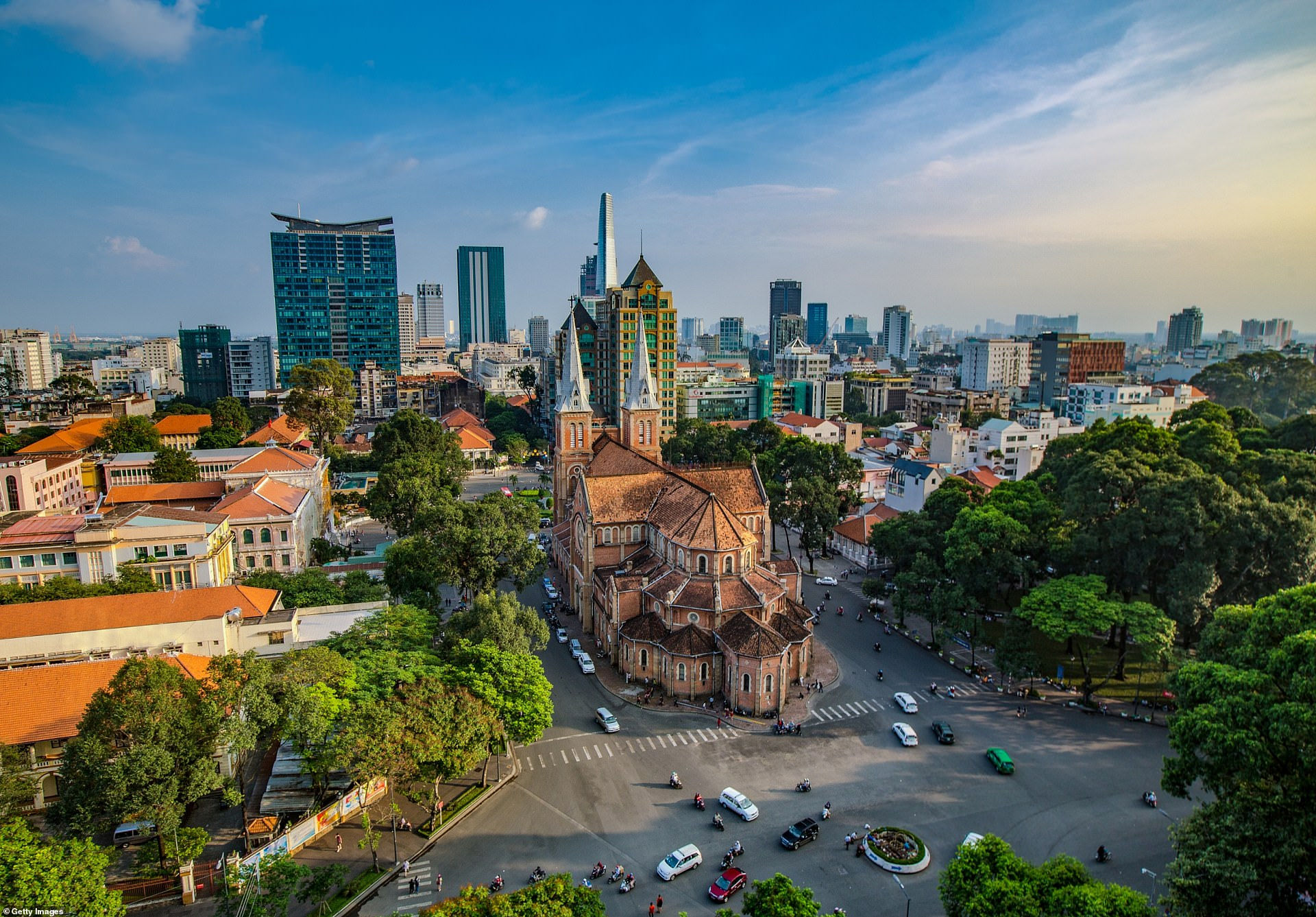 Nhà thờ Đức Bà ở trung tâm thành phố Hồ Chí Minh.