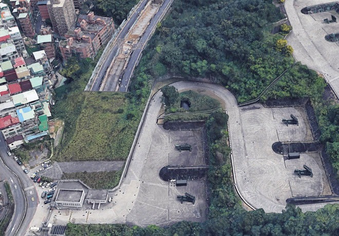 Hình ảnh căn cứ quân sự bí mật của Đài Loan bị chụp lại bởi Google Earth.