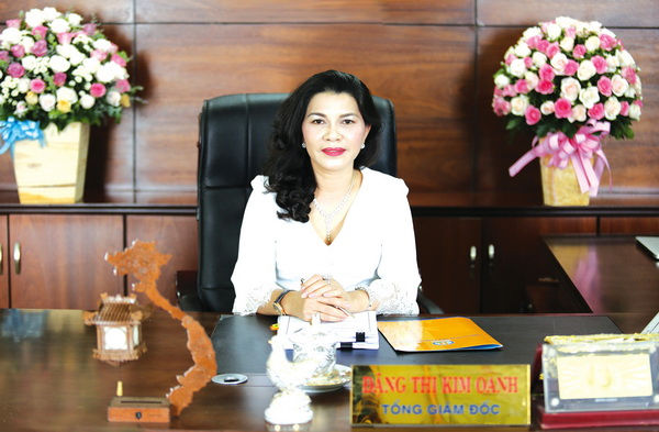 Tuy nhiên, bà Đặng Thị Kim Oanh, Tổng giám đốc Công ty Kim Oanh TP.HCM lại doạ cơ quan chức năng có nguy cơ bị phá sản vì dự án Khu dân cư Hoà Lân.