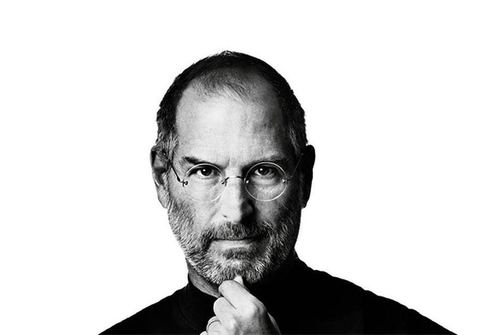 Tỷ phú Steve Jobs.