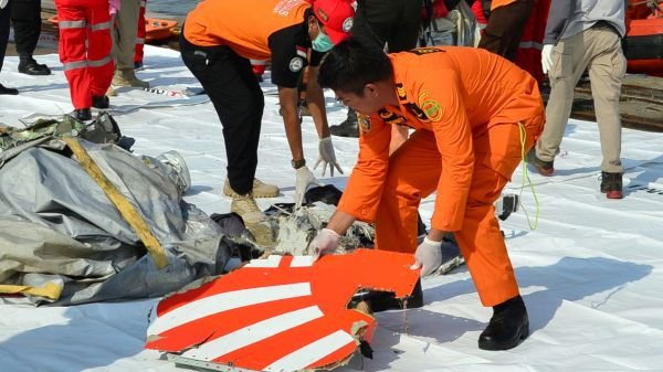 Indonesia tiết lộ đoạn ghi âm buồng lái vụ rơi máy bay Boeing 737 Max 8 của Lion Air