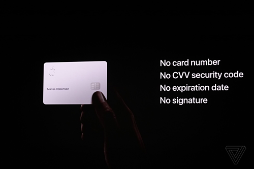 Apple cam kết về bảo mật thông tin người dùng cả trên thẻ vật lý lẫn ứng dụng kỹ thuật số đi kèm. Ảnh The Verge