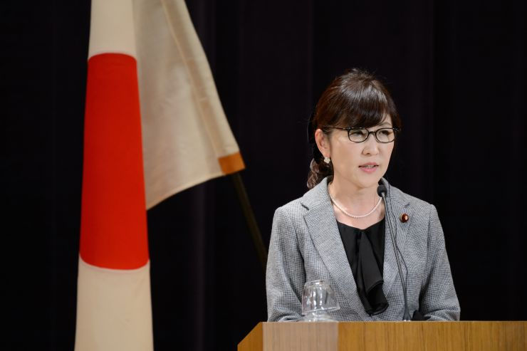   Tomomi Inada, cố vấn chính của Thủ tướng Nhật Bản Shinzo Abe.  