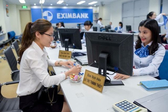 Thượng tầng mãi lo tranh giành quyền lực, Eximbank ngày càng làm ăn bết bát.