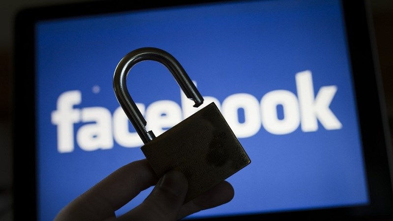 Singapore phạt tù người lan truyền tin giả trên Facebook