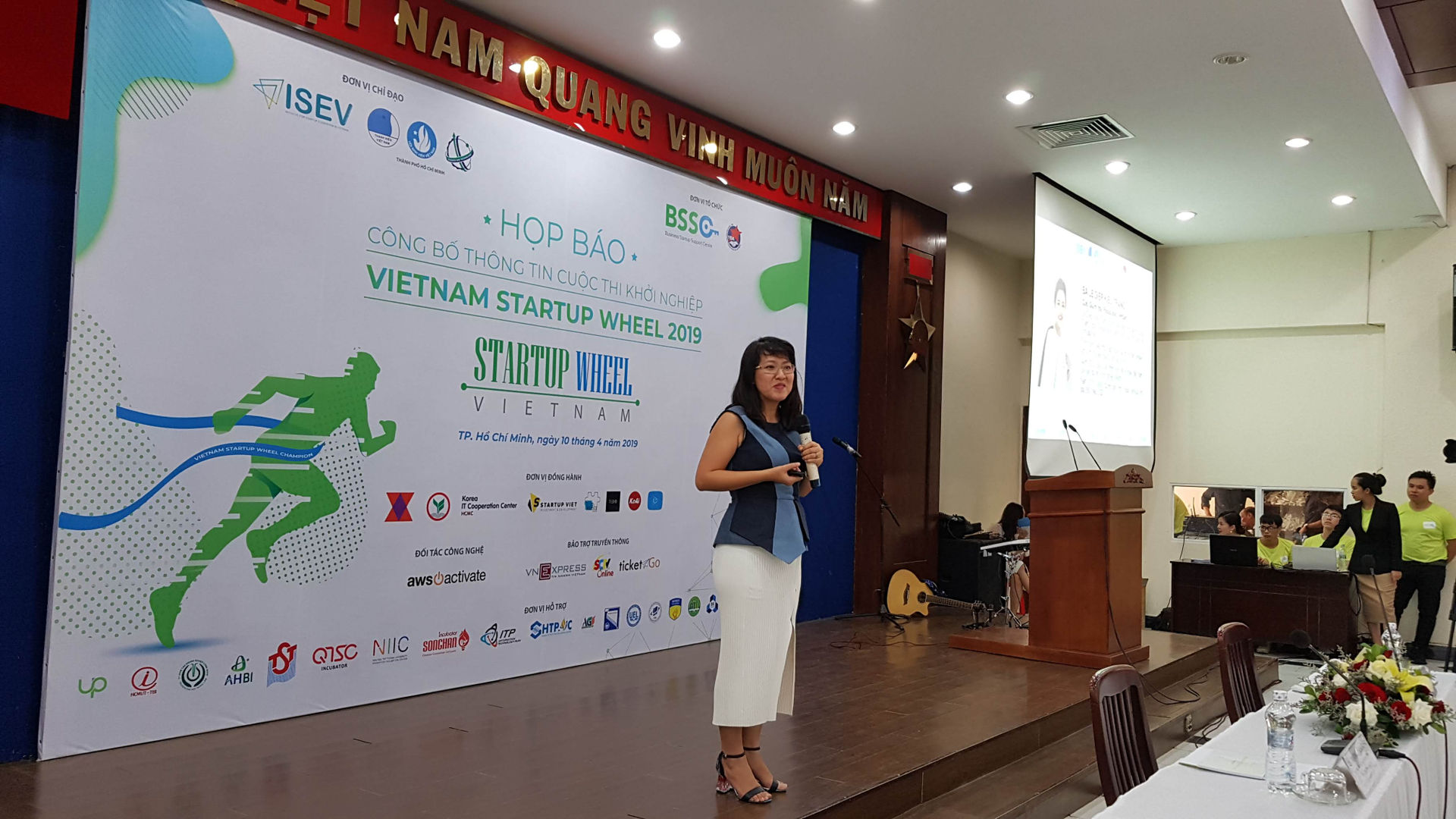 Bà Lê Diệp Kiều Trang, Cựu Giám đốc Facebook Việt Nam sẽ đồng hành cùng các nhà khởi nghiệp.