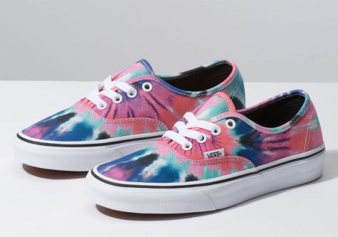 6 thiết kế giày thể thao Tie-dye đẹp nhất hiện nay