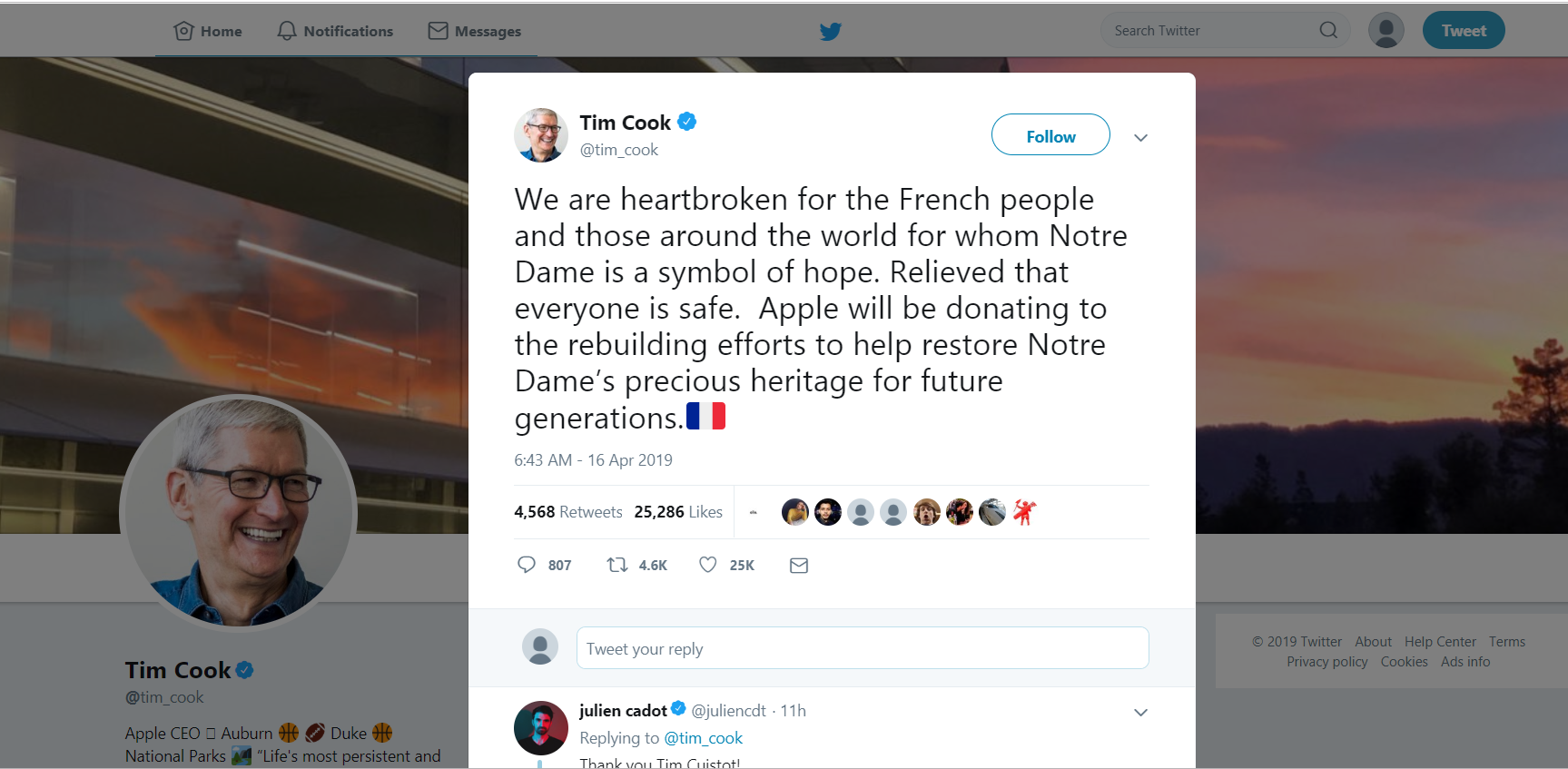 Tim Cook - CEO của Apple vừa đăng tải đoạn tweet cho biết công ty sẽ quyên góp cho Nhà thờ Đức Bà để nỗ lực tu sửa lại công trình lịch sử vừa bị thiêu rụi tại Paris vừa qua.