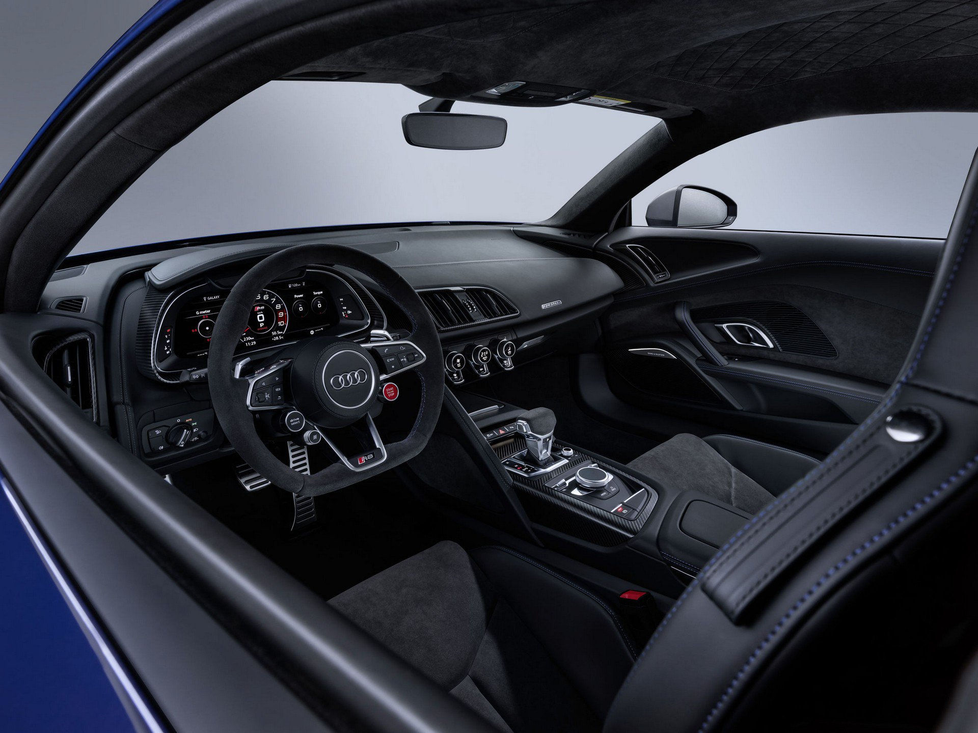 Audi ra mắt siêu xe R8 V10 Decennium có giá hơn 200.000 USD