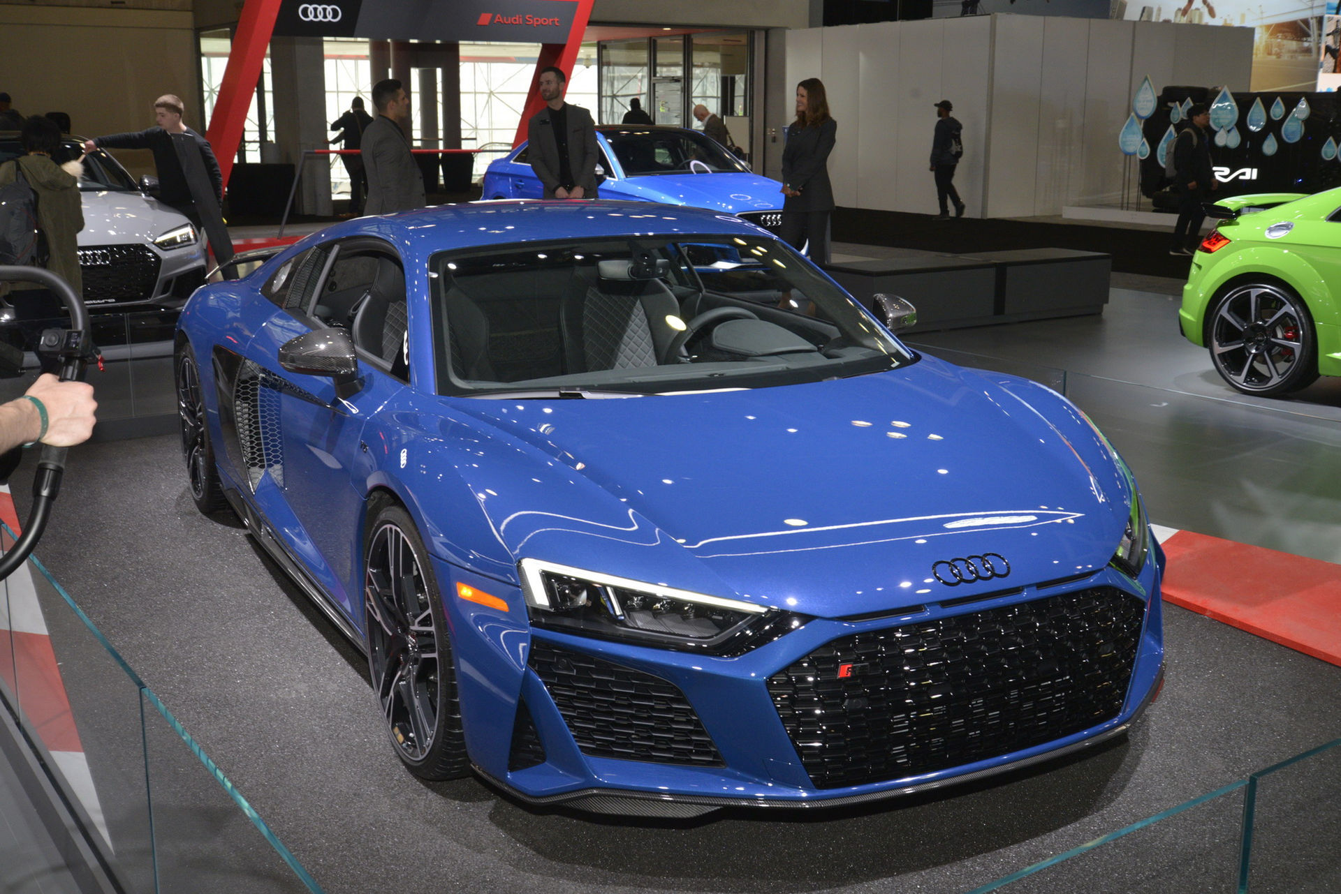 Audi ra mắt siêu xe R8 V10 Decennium có giá hơn 200.000 USD