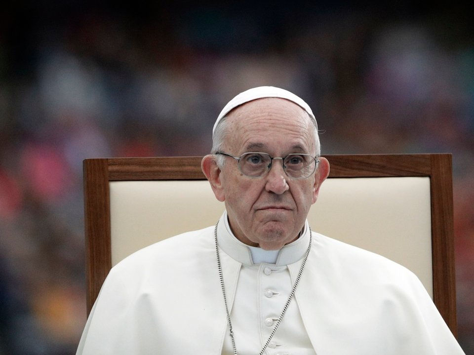 Giáo hoàng Francis đã lên án các vụ tấn công trong bài phát biểu vào Chủ nhật Phục sinh tại Rome, Italy.