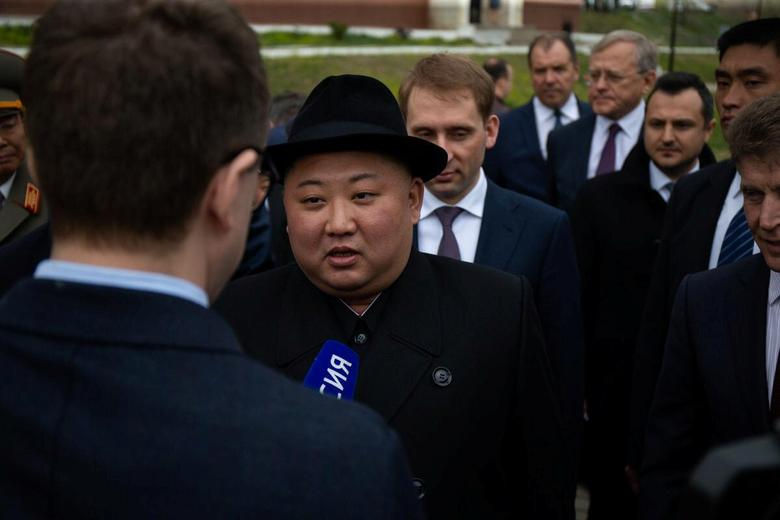Chủ tịch Triều Tiên Kim Jong-un trả lời phỏng vấn truyền thông Nga. Ông Kim bày tỏ hy vọng sẽ có các cuộc thảo luận hữu ích và thành công với Tổng thống Nga Putin.