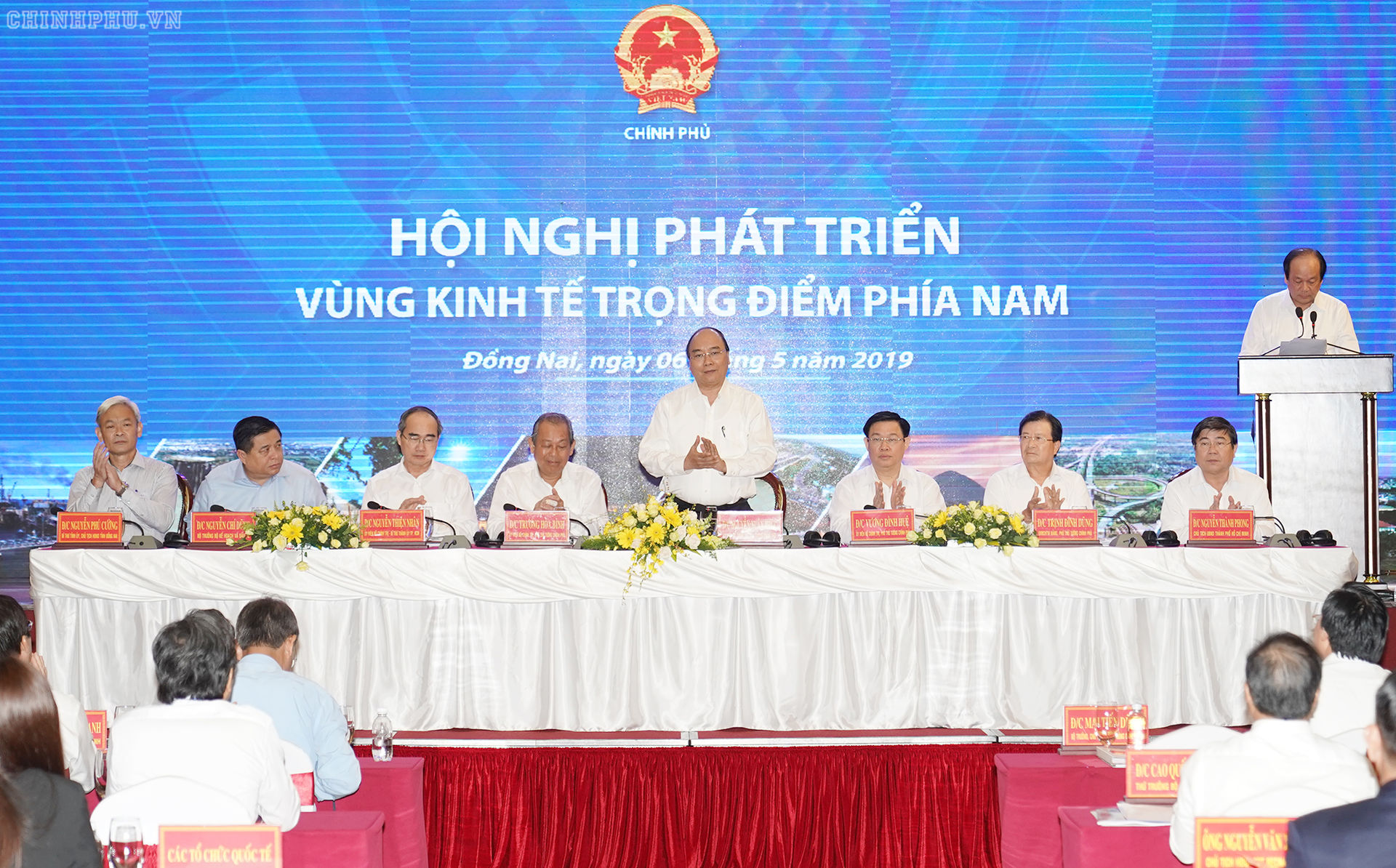 Thủ tướng chủ trì Hội nghị phát triển vùng kinh tế trọng điểm phía nam. 