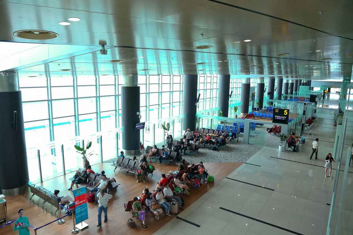 Hệ thống phòng chờ và không gian xanh là điểm cộng của sân bay Vân Đồn