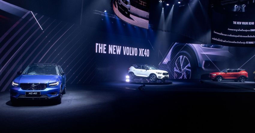  Bên cạnh chiều dài cơ sở 2.702 mm, Volvo XC40 2019 có kích thước tổng thể là 4.425 x 1.851 x 1.685 mm (D x R x C)