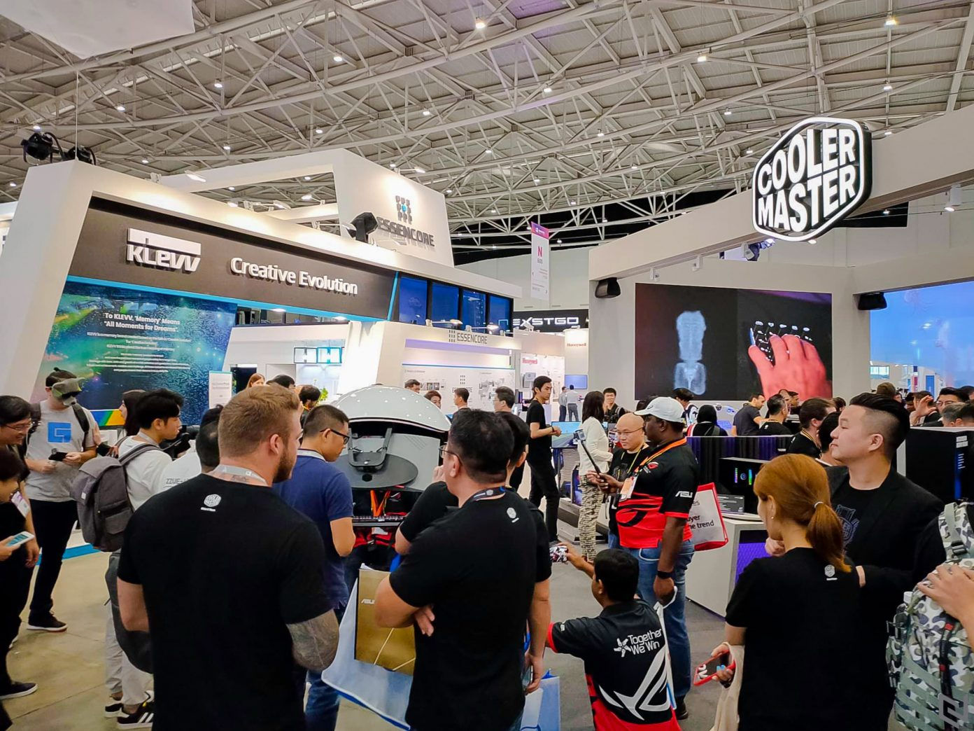 Nhiều ứng dựng thông minh được trình làng tại Computex 2019