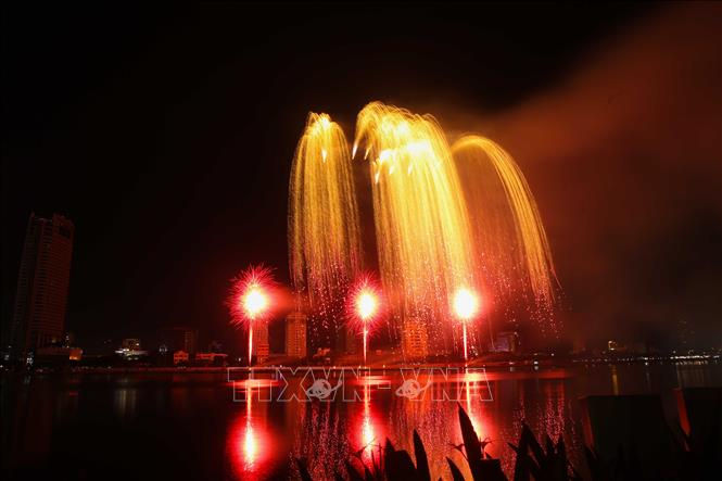 Mãn nhãn đêm khai hỏa Lễ hội pháo hoa quốc tế Đà Nẵng 2019