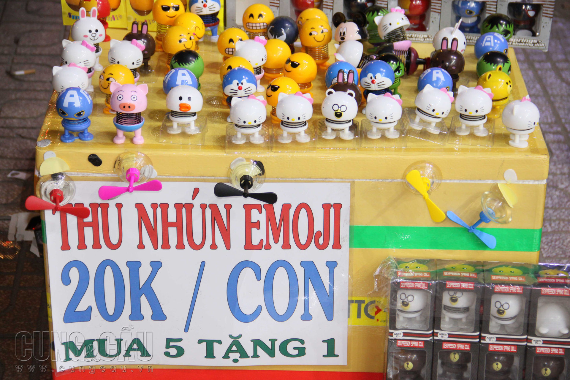 Cơn sốt Emoji 