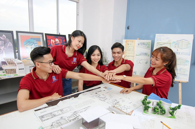   Trường ĐH Nguyễn Tất Thành được đào tạo ngành Logistic và chuỗi cung ứng.  