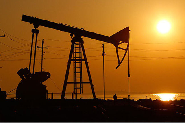 Giá xăng dầu ngày 5/7: Giá dầu giảm khi căng thẳng Mỹ-Iran gia tăng.