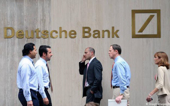 Cổ phiếu Deutsche Bank tăng 4% sau khi công bố kế hoạch cải tổ