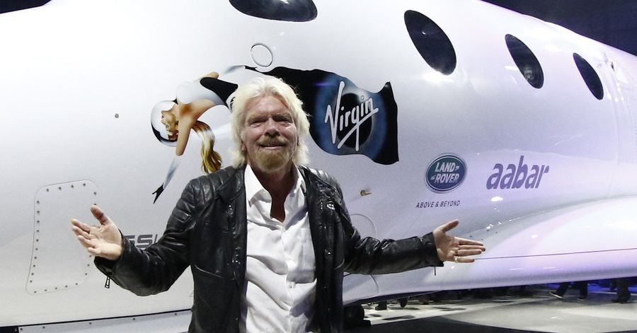 Virgin Galactic, liên doanh du lịch vũ trụ của Richard Branson, đang chuẩn bị ra mắt chính thức.