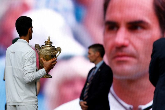 Novak Djokovic có Grand Slam thứ 16 sau khi hạ Roger Federer trong trận chung kết Wimbledon 2019 siêu kịch tính