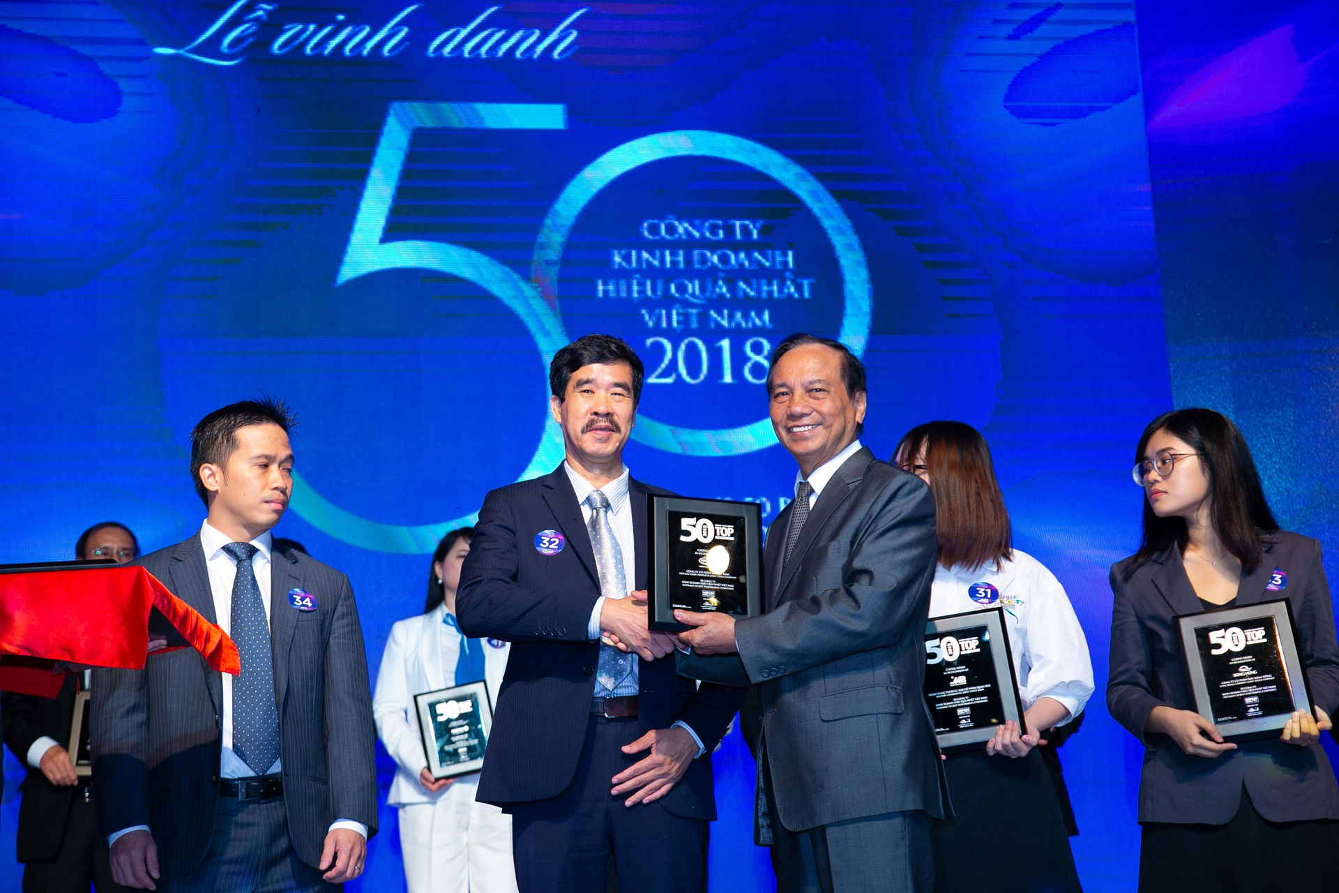 Vinamilk là đại diện duy nhất của Việt Nam trong Top 50 Asia300 - Bảng xếp hạng các doanh nghiệp quyền lực nhất Châu Á