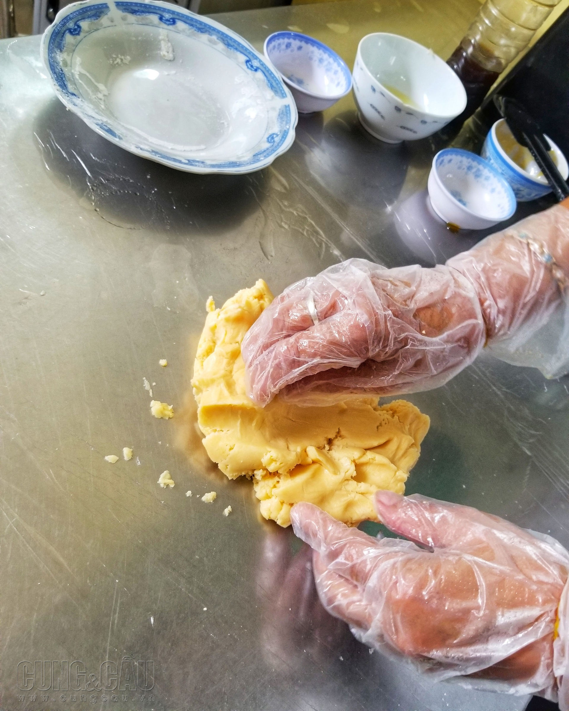 Cách làm bánh Trung thu siêu ngon với công thức gia truyền gần 50 năm