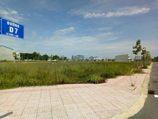 Công ty Thuận Lợi bất chấp pháp luật, ngang nhiên bàn giao đất công cho khách hàng.