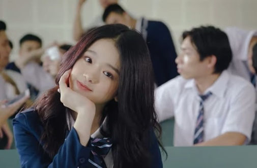 Vượt mặt cả Erik và Chi Pu, MV Cover của Linh Ka bất ngờ nằm ở Top 3  trending Youtube