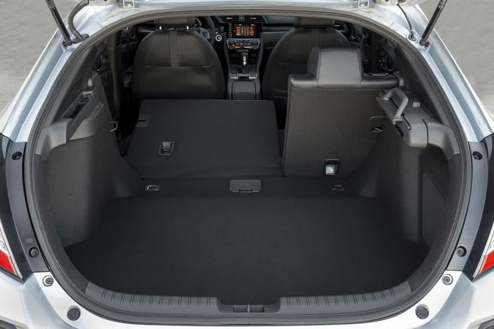 Hatchback Honda Civic 2020 được nâng cấp kiểu dáng và công nghệ mới