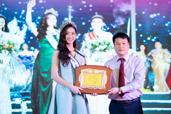 Thành tích của Lương Thùy Linh tại Miss World Vietnam 2019 trở thành niềm tự hào của đông đảo người dân Cao Bằng.