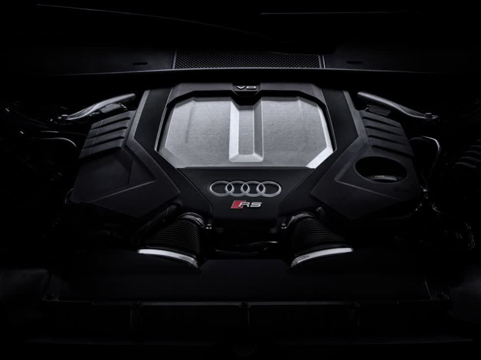 Động cơ V8 4.0L BiTurbo trên Audi RS6 Avant.
