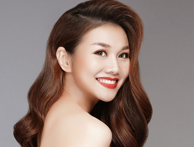 Thanh Hằng cùng NTK Công Trí trở thành 2 giám khảo quyền lực của Miss Universe Vietnam năm nay