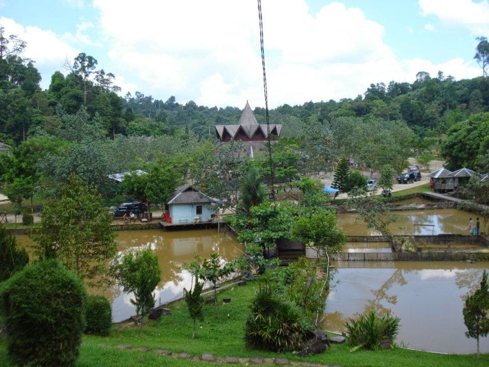 Công viên Kebun Raya Unmul là nơi con người mà con người và thiên nhiên không có khoảng cách.